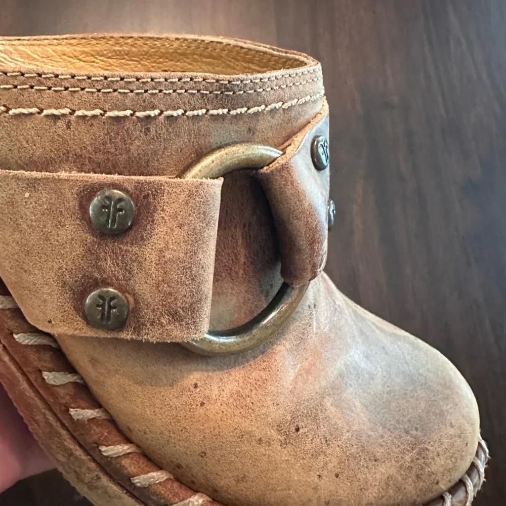 Frye Charlotte Leather Harness Ring Mule Clogs Brown Size 6.5M - Picture 10 of 10
